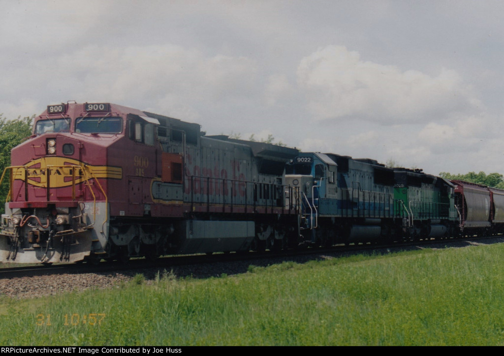 BNSF 900 East